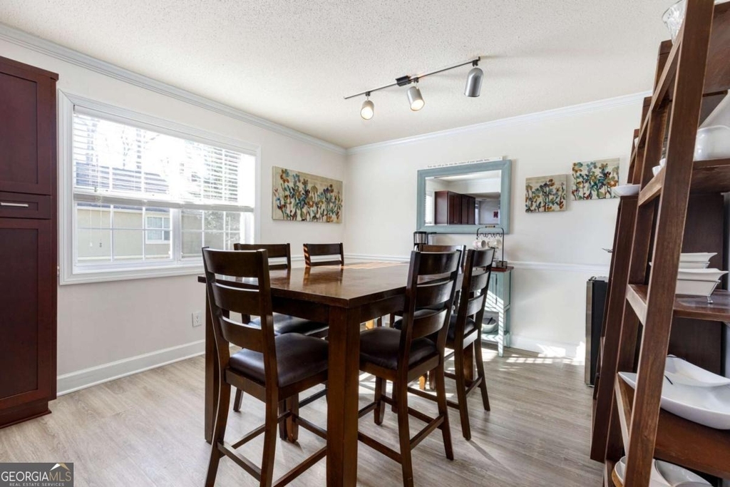 6900 Roswell Road - Photo 9