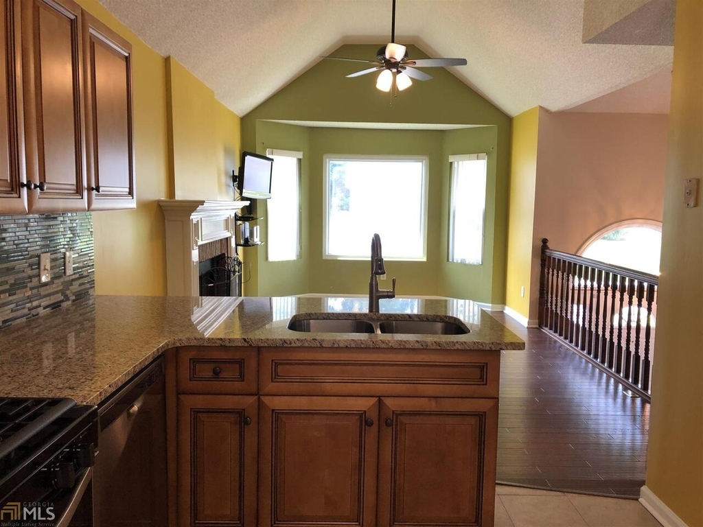 5955 Graywood Circle - Photo 12