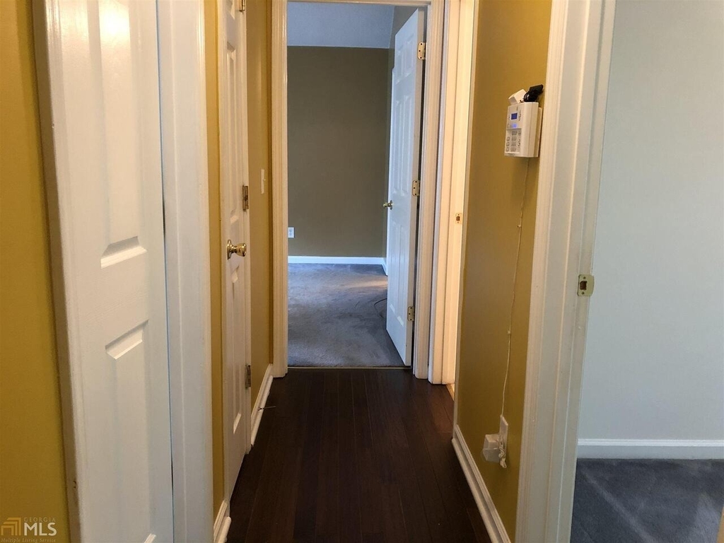 5955 Graywood Circle - Photo 17