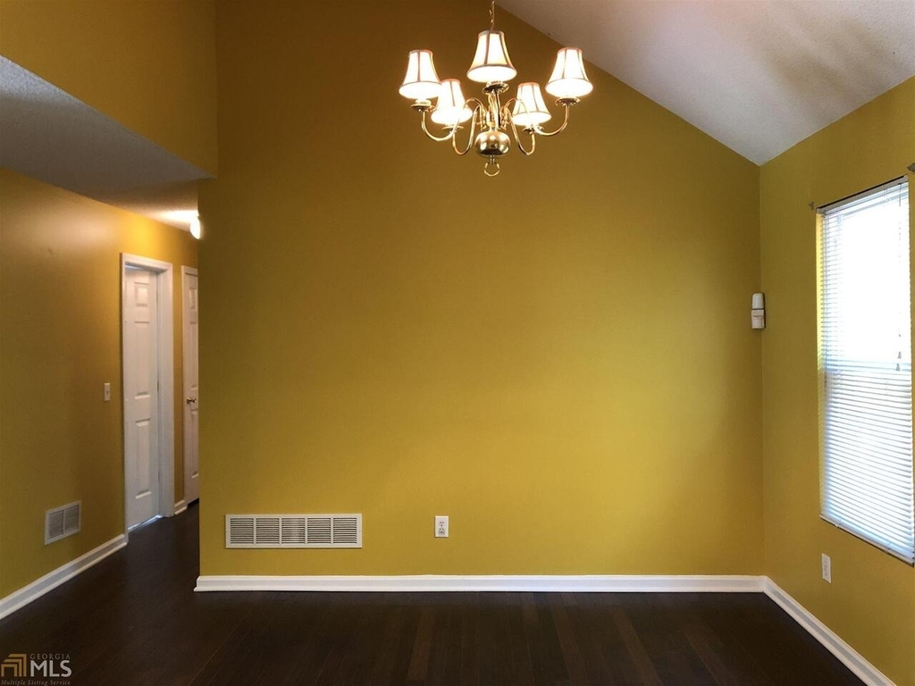 5955 Graywood Circle - Photo 14