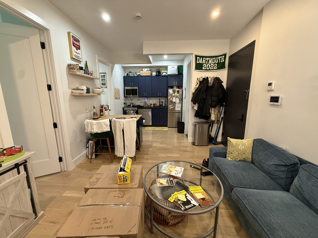 143 Meserole Street - Photo 4