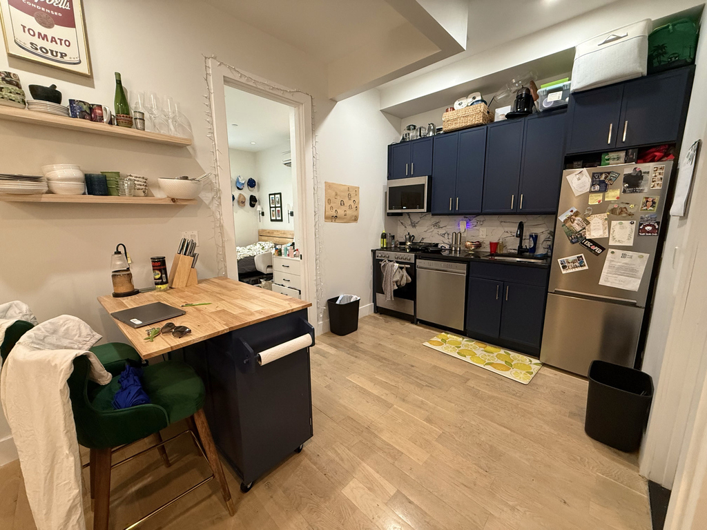 143 Meserole Street - Photo 5