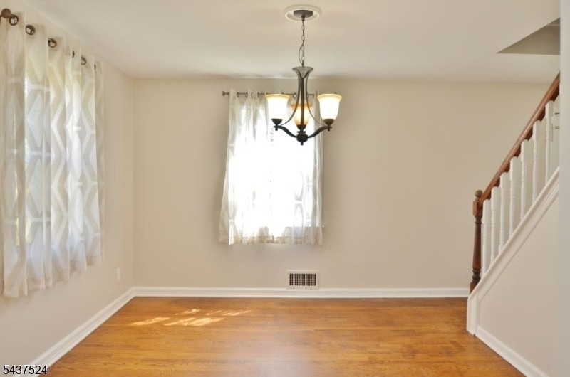 35 Troy Rd - Photo 4