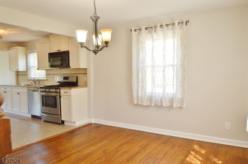 35 Troy Rd - Photo 3