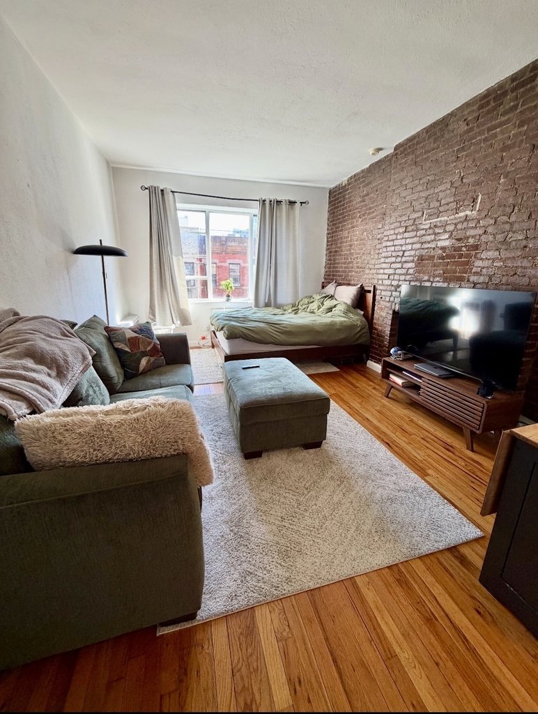 441 East 83rd Street - Photo 0