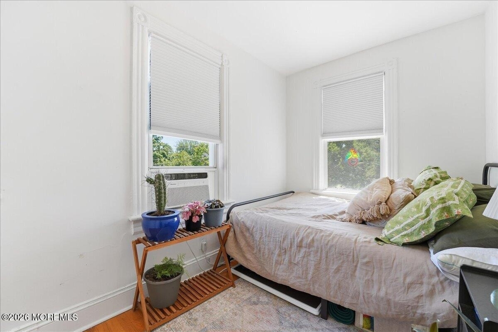 1001 Fifth Avenue - Photo 18