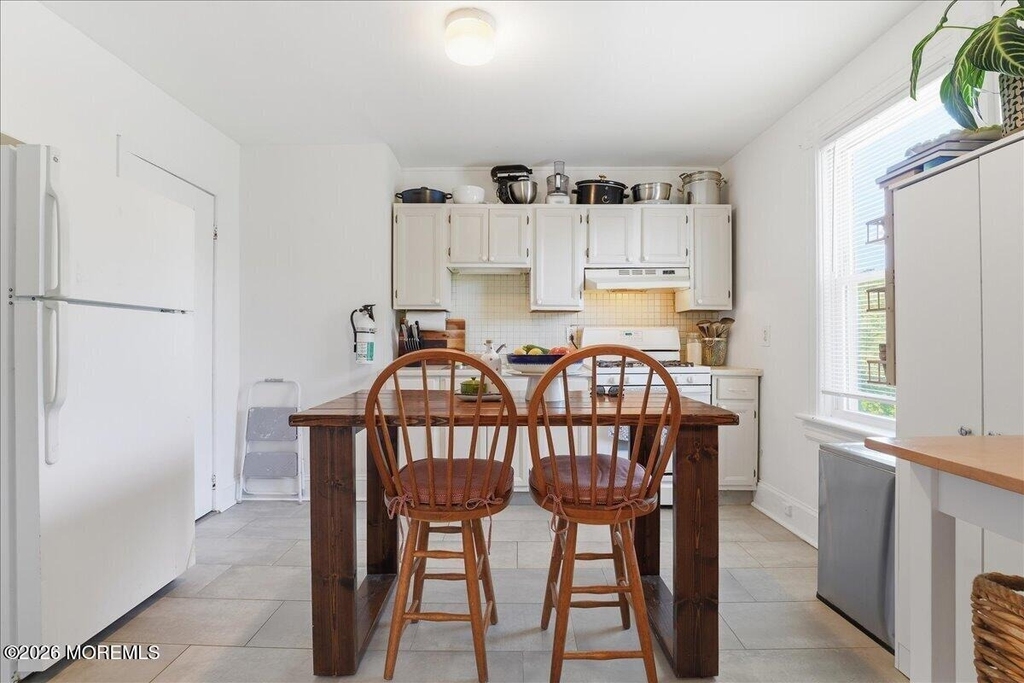 1001 Fifth Avenue - Photo 10