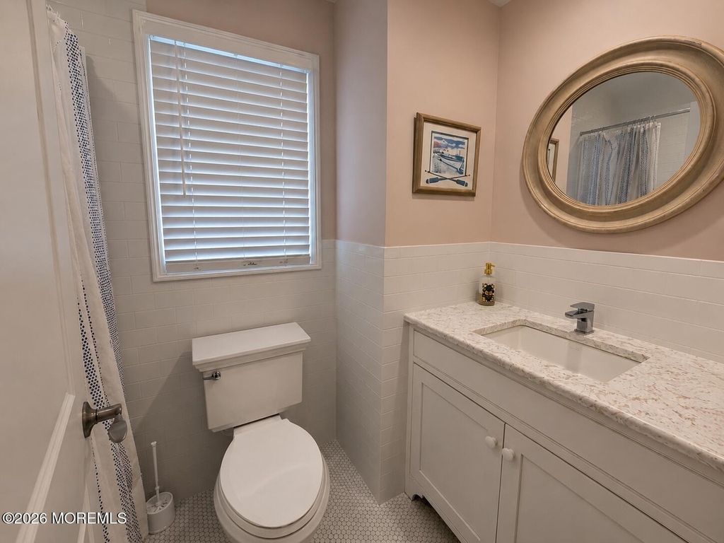 550 Whiting Avenue - Photo 20