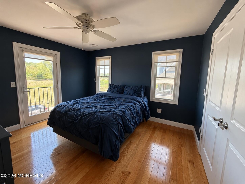 550 Whiting Avenue - Photo 13
