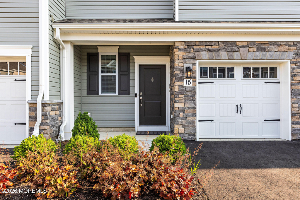 15 Laird Way - Photo 3