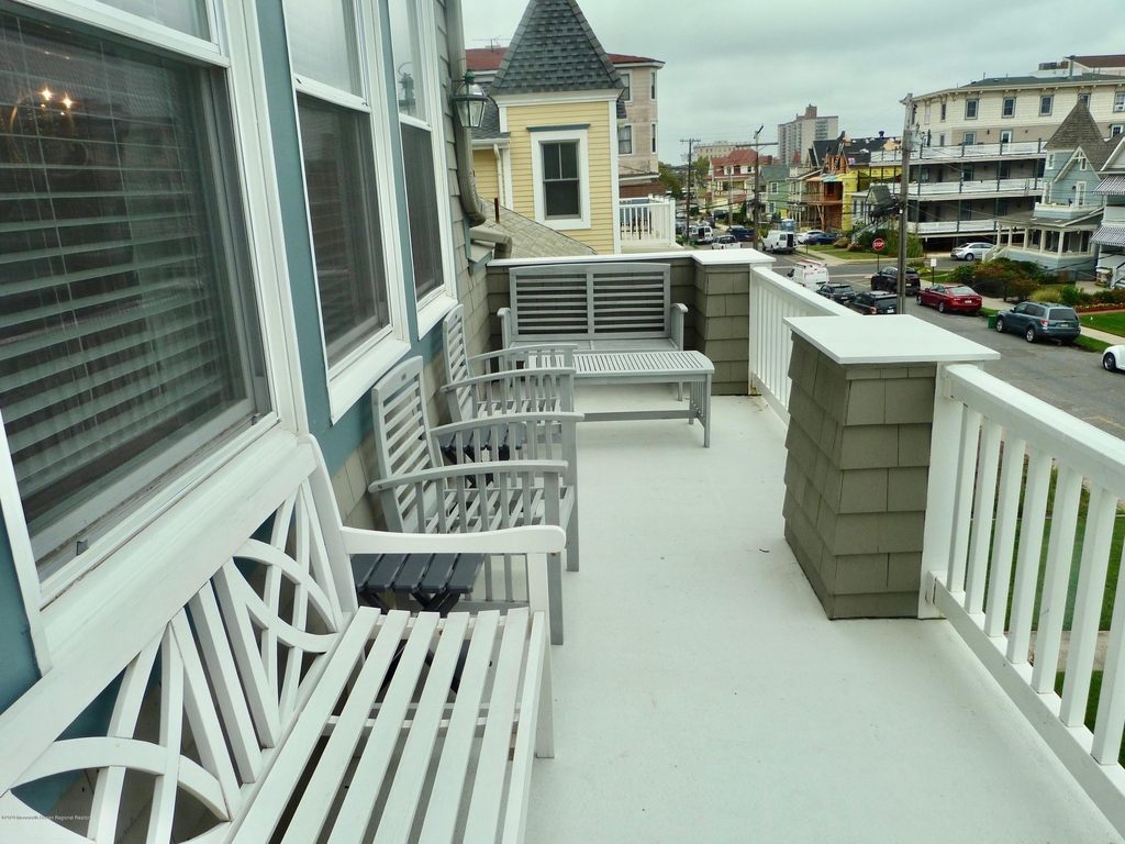 4 Ocean Avenue - Photo 8