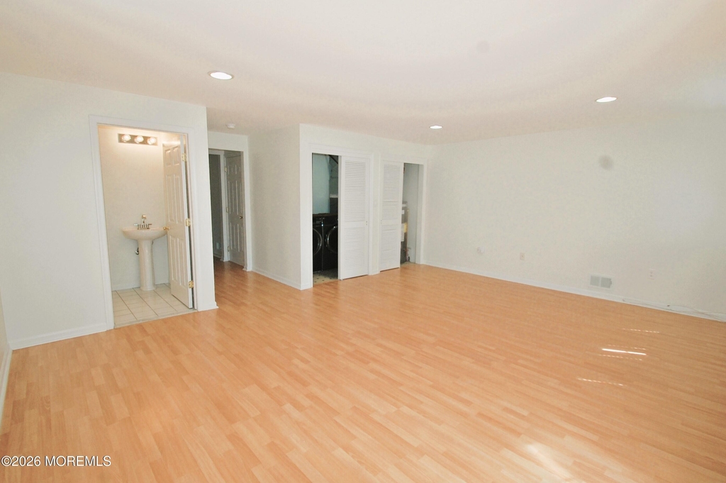 574 Beachway Avenue - Photo 21
