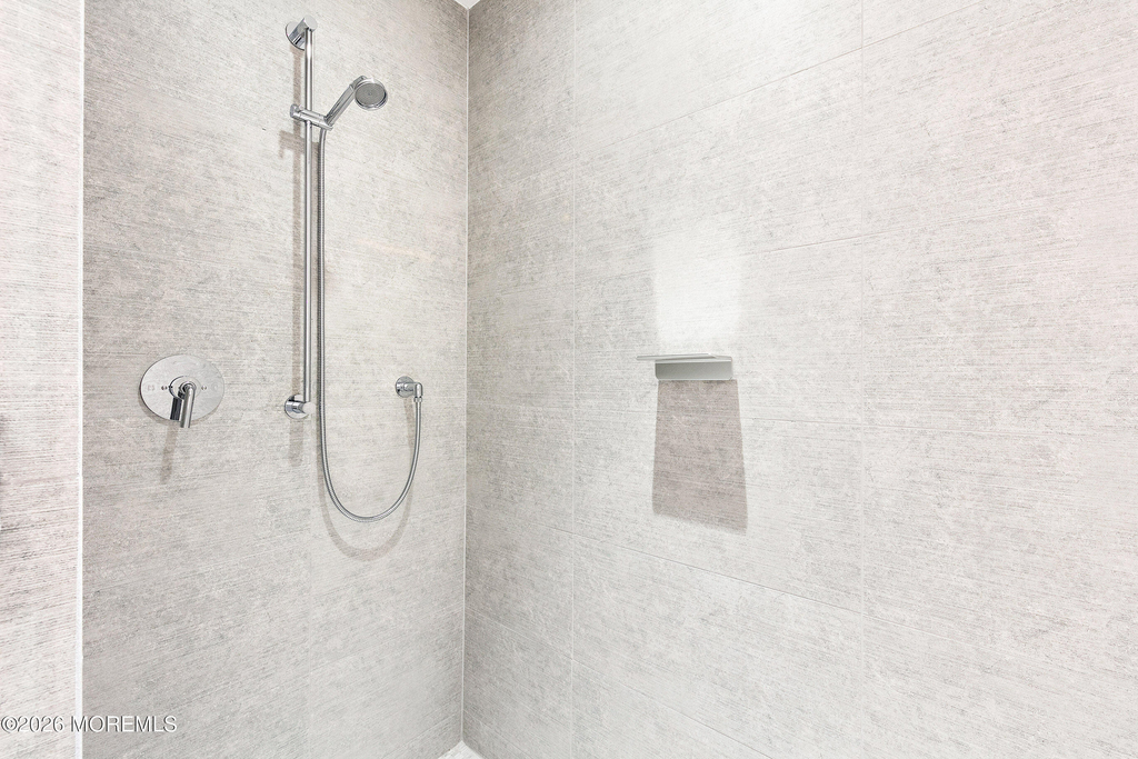 15 Morris Avenue - Photo 11