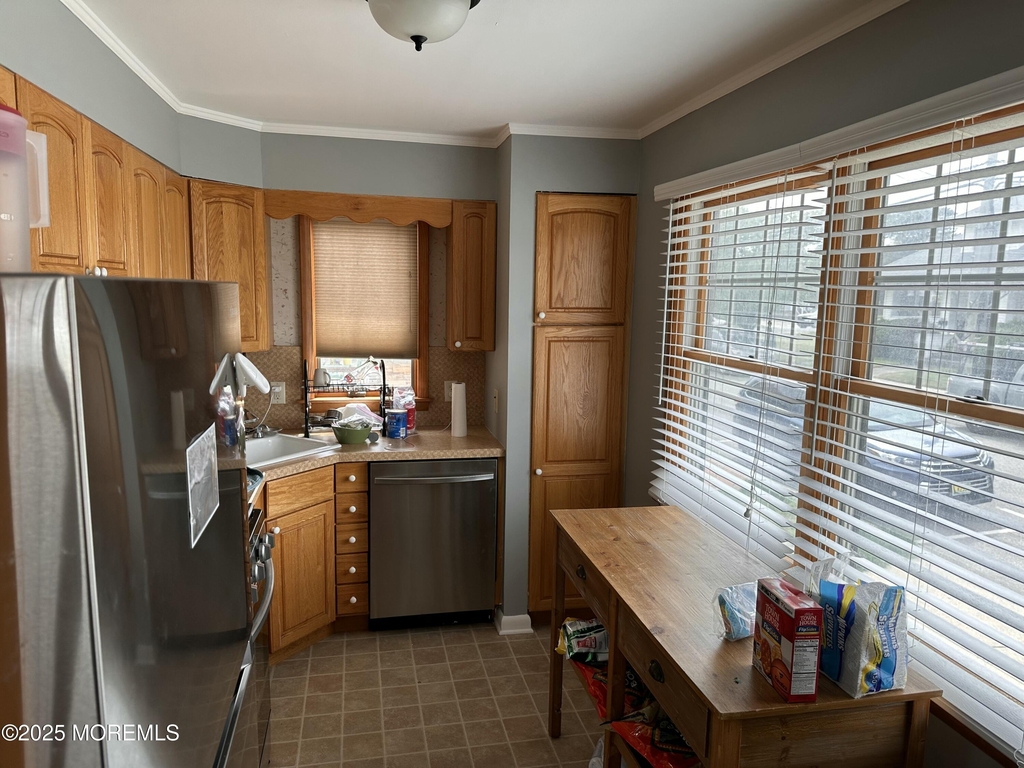 115 15th Avenue - Photo 3