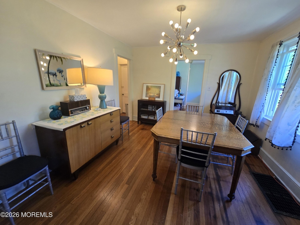 46 Evergreen Avenue - Photo 4