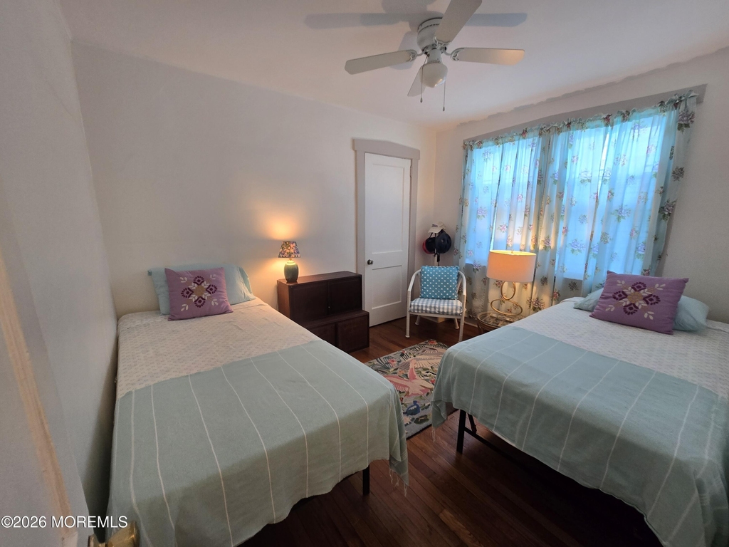 46 Evergreen Avenue - Photo 8