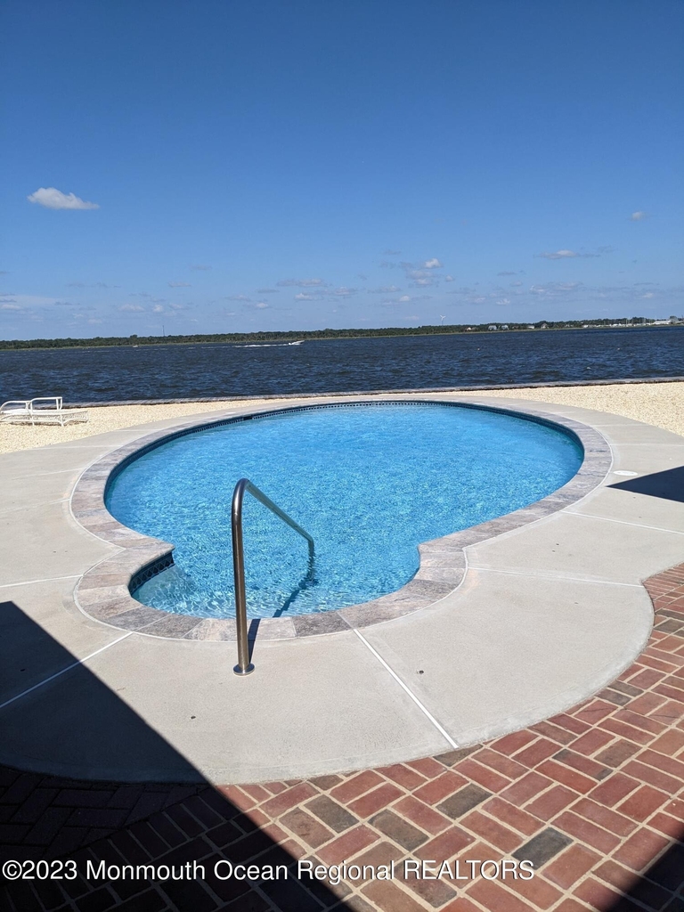 127 Curtis Point Drive - Photo 25