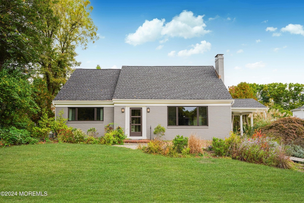 828 Kingston Road - Photo 33