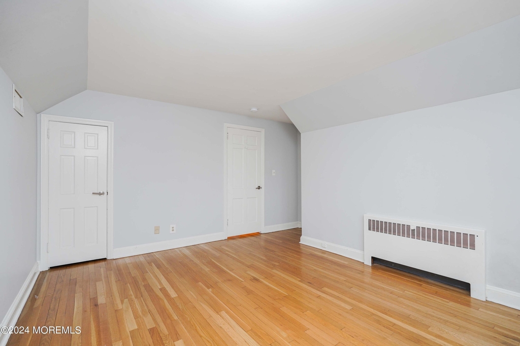 828 Kingston Road - Photo 24