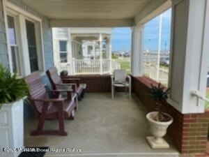 2004 Ocean Avenue N - Photo 1
