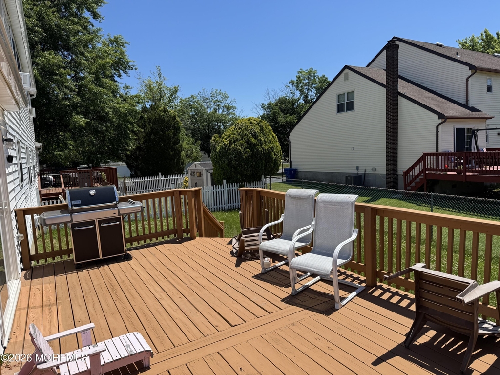 425 Main Street - Photo 17