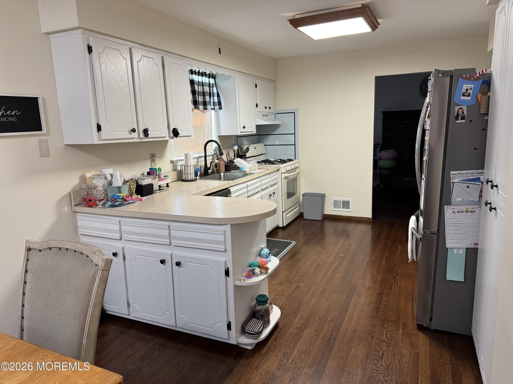 425 Main Street - Photo 6