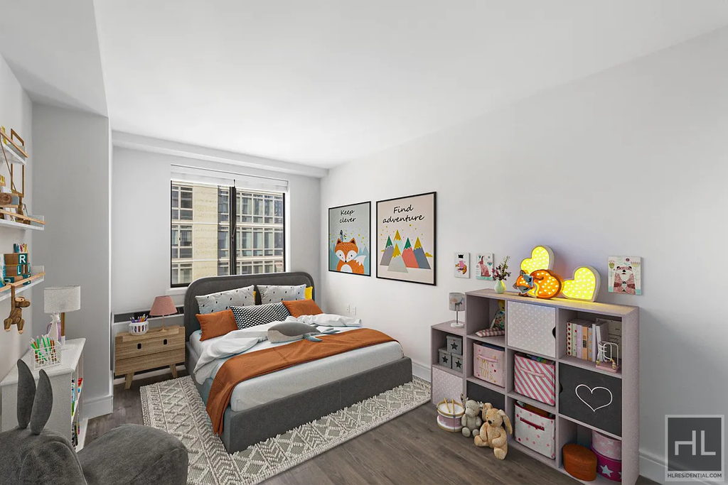 East 91st Street - Photo 3