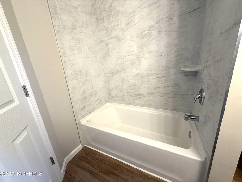 410 Bay Way - Photo 6