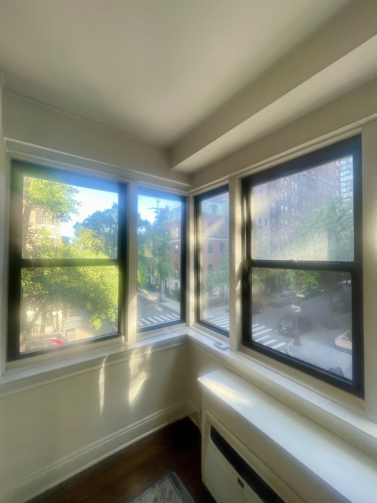20 Beekman Place, 3D - Photo 4