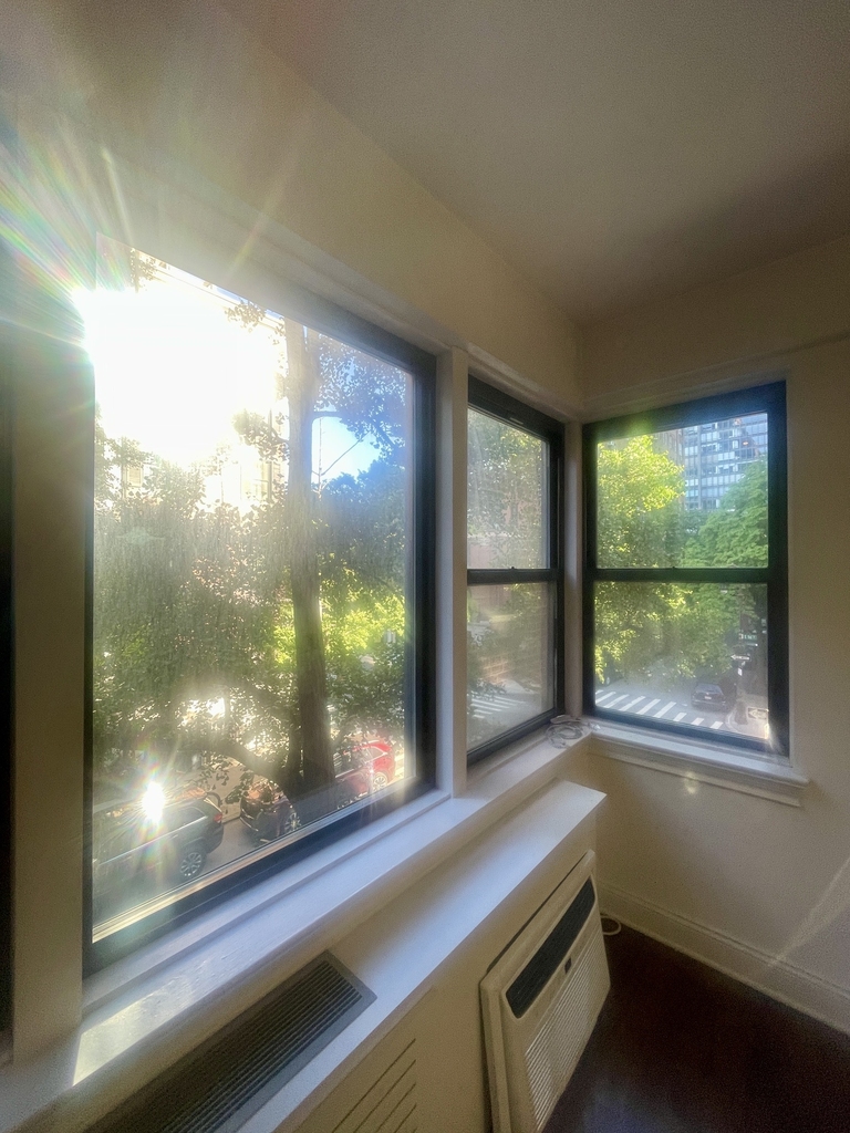20 Beekman Place, 3D - Photo 5