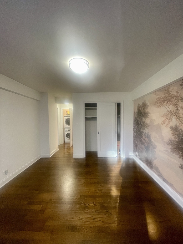 20 Beekman Place, 3D - Photo 13