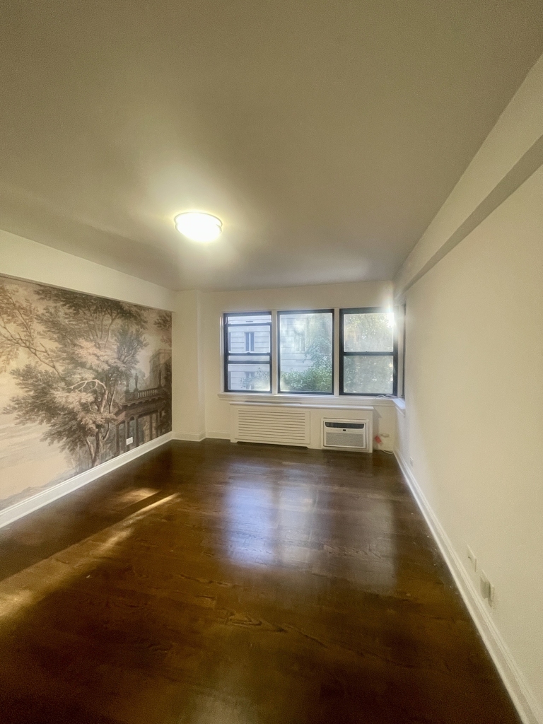 20 Beekman Place, 3D - Photo 11