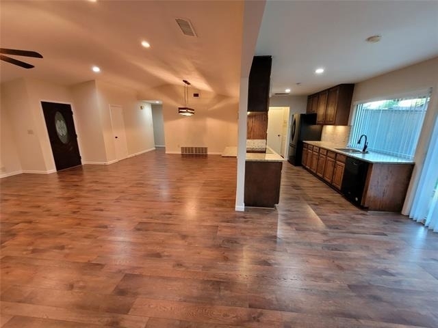 629 Perdido Drive - Photo 3