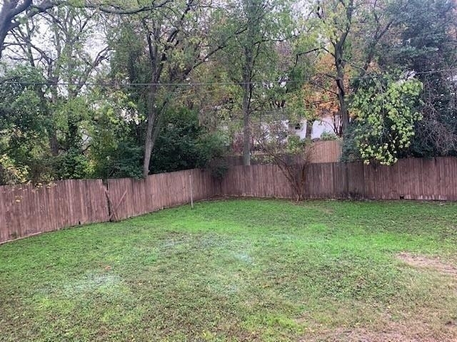 3927 Dexter Avenue - Photo 2