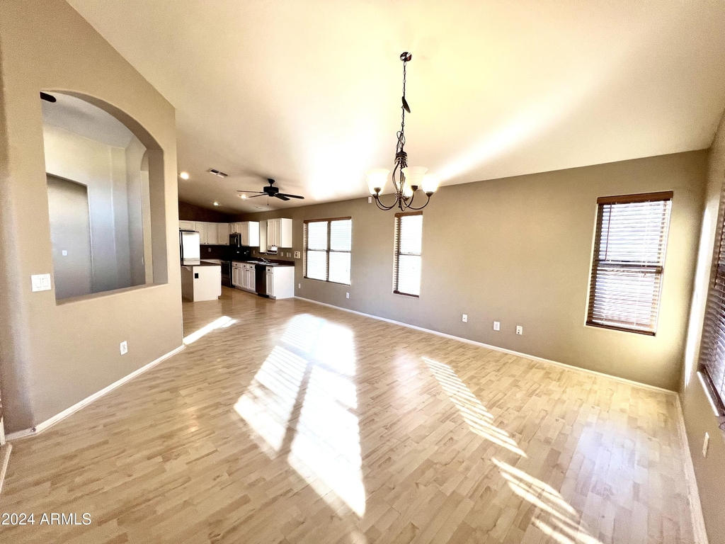 11210 E Pronghorn Avenue - Photo 8