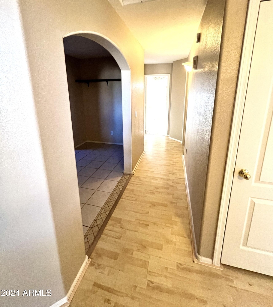11210 E Pronghorn Avenue - Photo 19