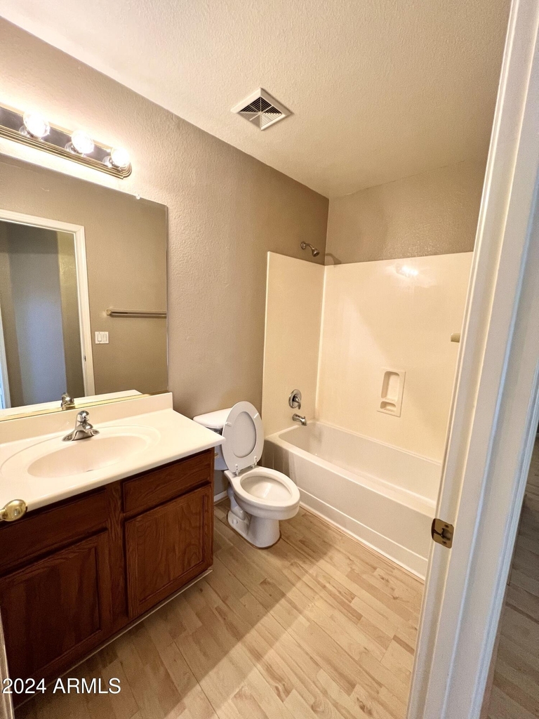 11210 E Pronghorn Avenue - Photo 17