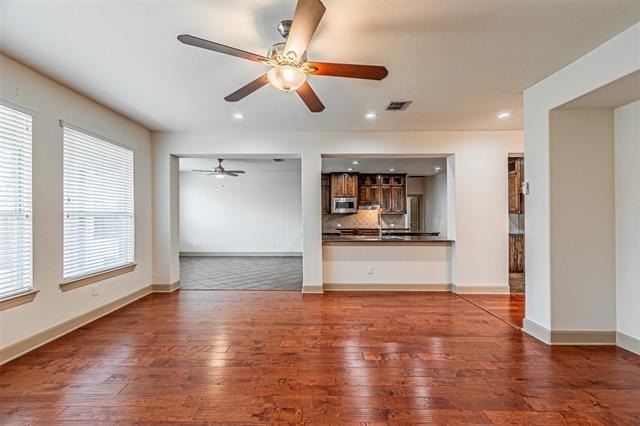 15097 Blakehill Drive - Photo 8