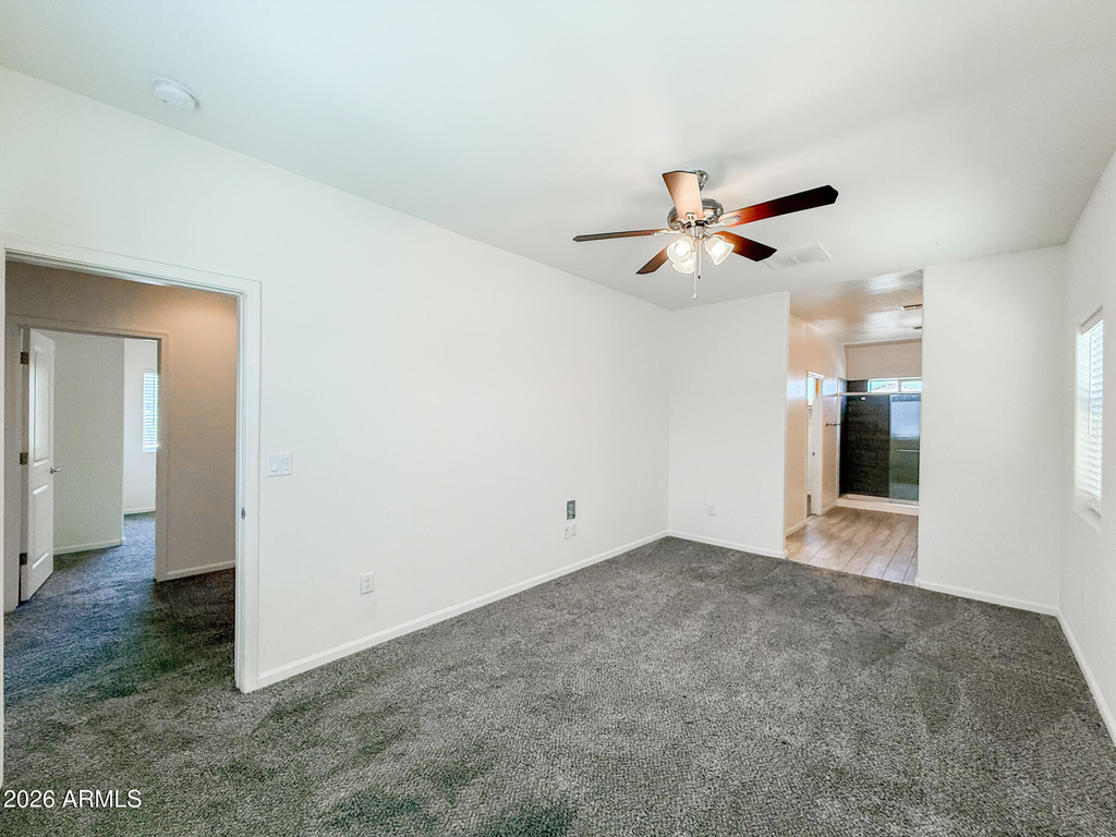 1741 W Pollack Street - Photo 24