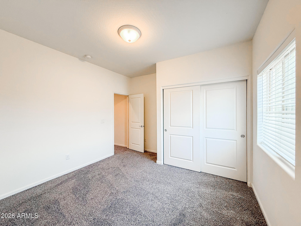 1741 W Pollack Street - Photo 16