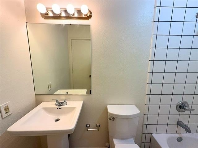 807 W Walnut Street W - Photo 11