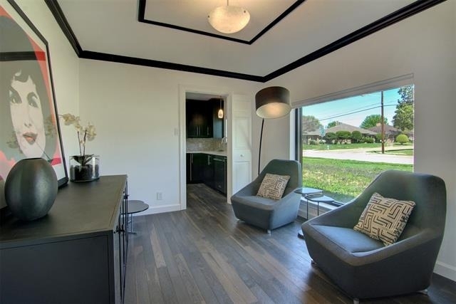 1609 Nevada Drive - Photo 4