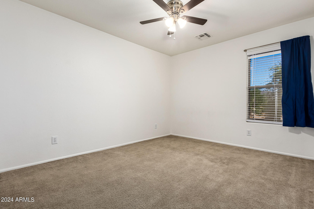 4629 E Augusta Avenue - Photo 39