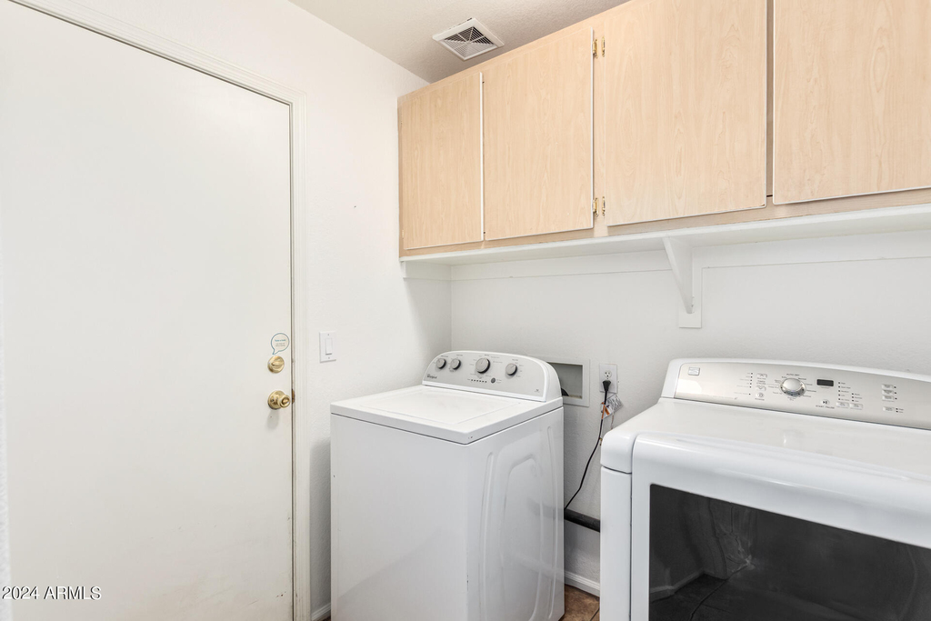 4629 E Augusta Avenue - Photo 43