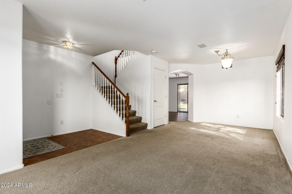 4629 E Augusta Avenue - Photo 14