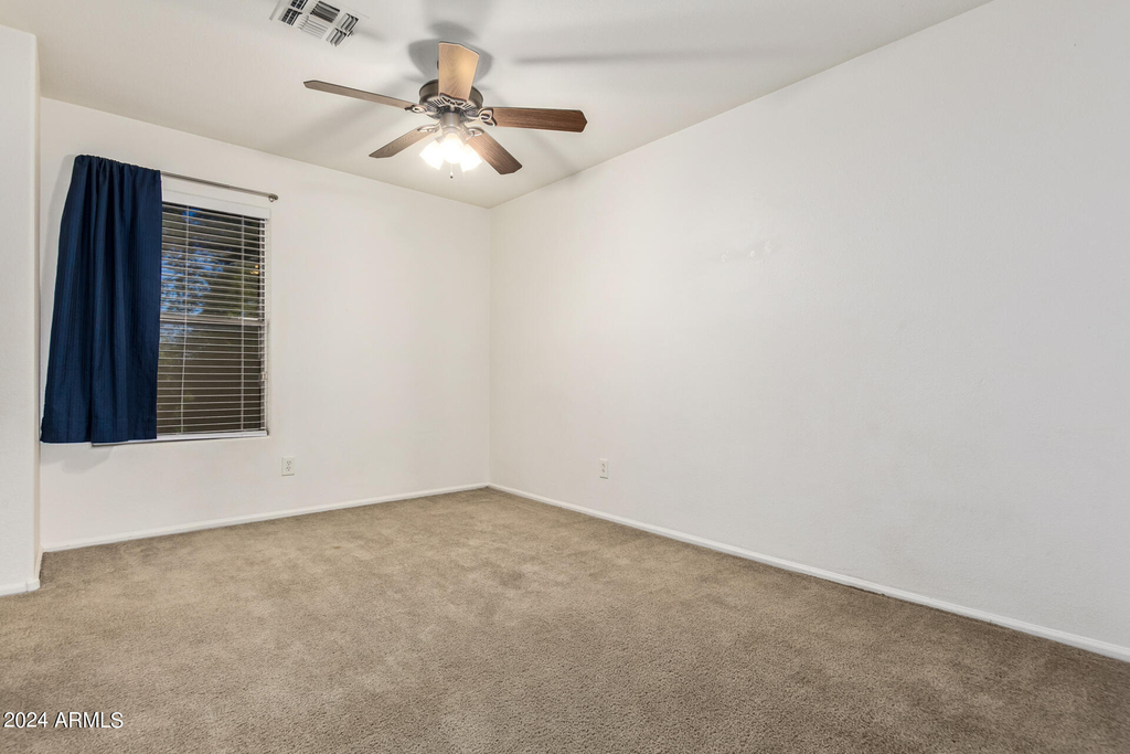 4629 E Augusta Avenue - Photo 35