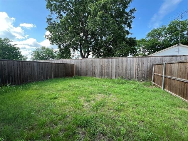 2709 Ginger Court - Photo 10