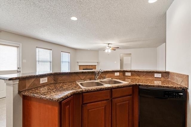 9812 George Washington Drive - Photo 12