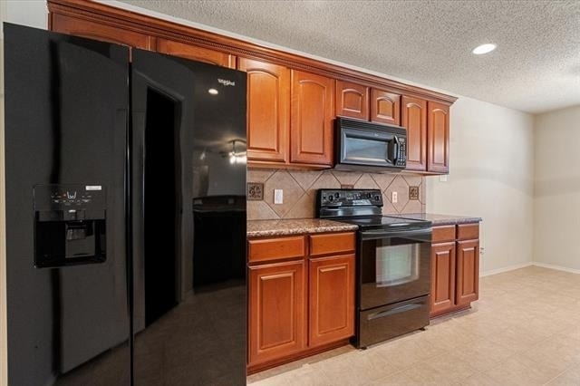 9812 George Washington Drive - Photo 11