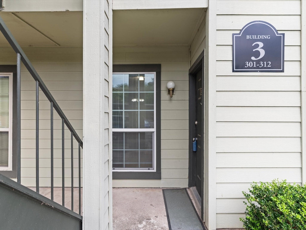 5981 Arapaho Road - Photo 39